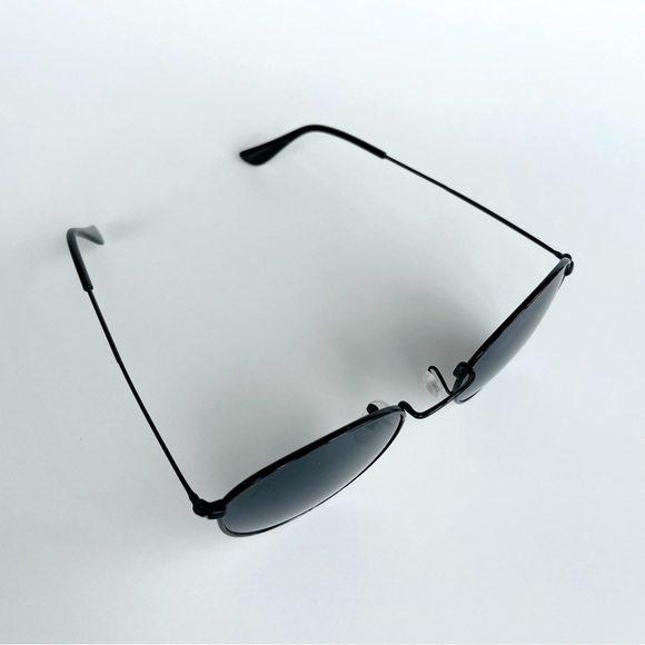 Sunglasses - Picture 2 of 16